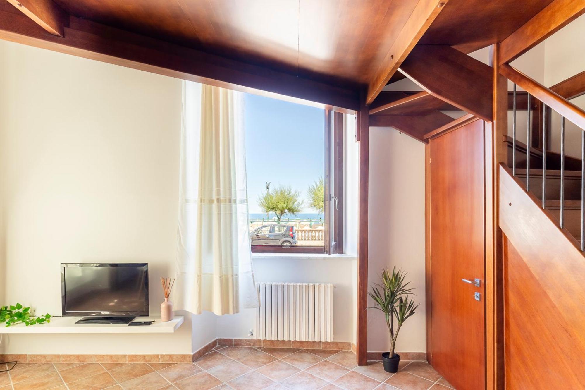 Bagni Pancaldi Sea View Apartment! Ливорно Экстерьер фото